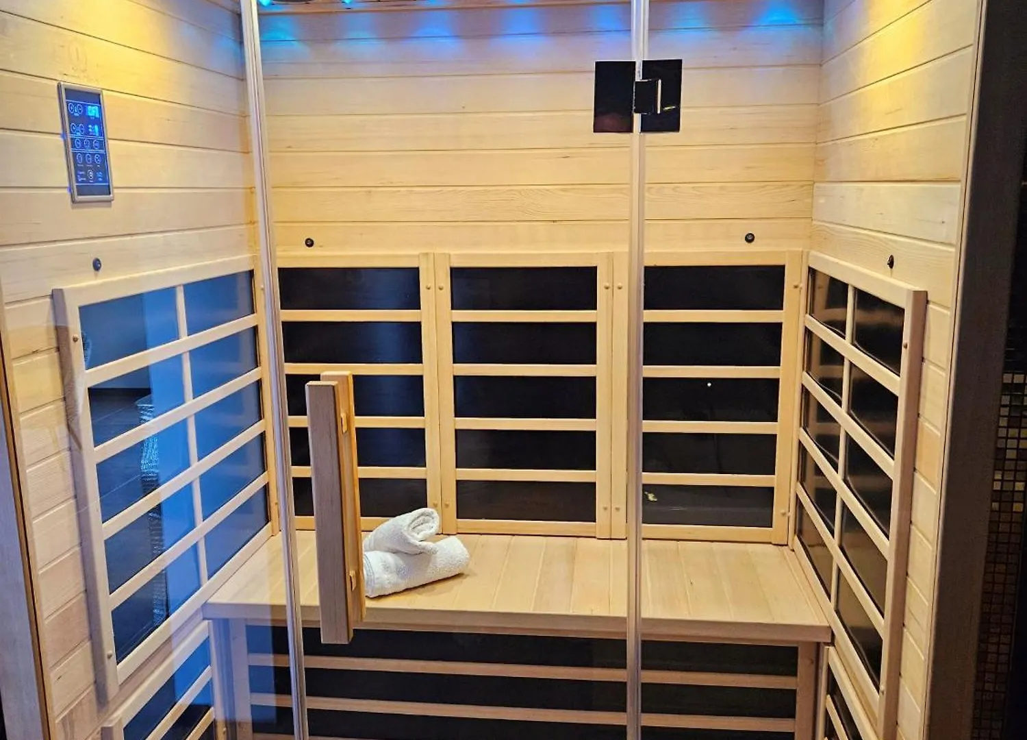 Loft & Spa D'Autan Villefranche-de-Lauragais 0*,